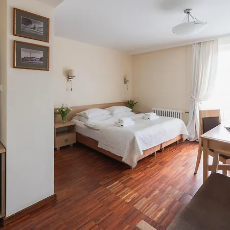 H Herkules Hotel apartamentowy 3*