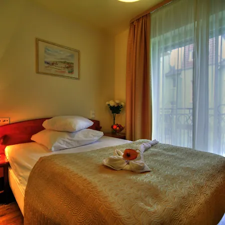 Herkules - Adults Only 3*