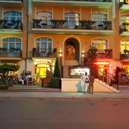 Villa Herkules (Adults Only) Lejlighedshotel 3*