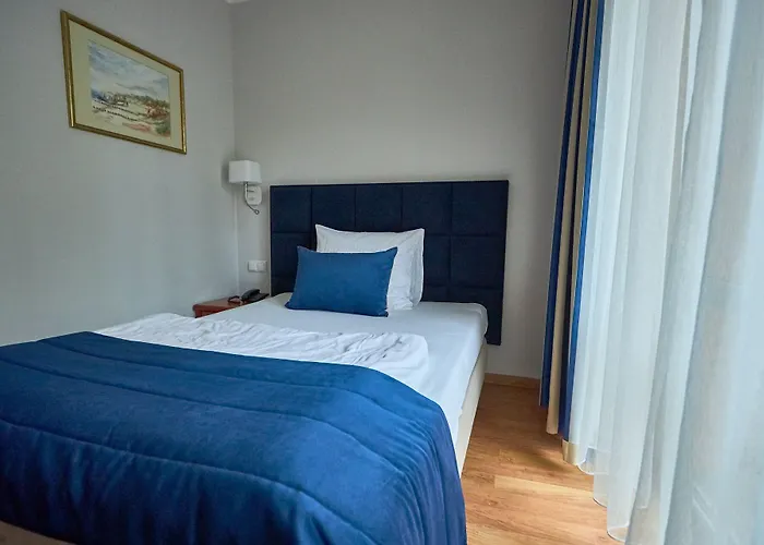 Aparthotel Villa Herkules (Adults Only) 3*